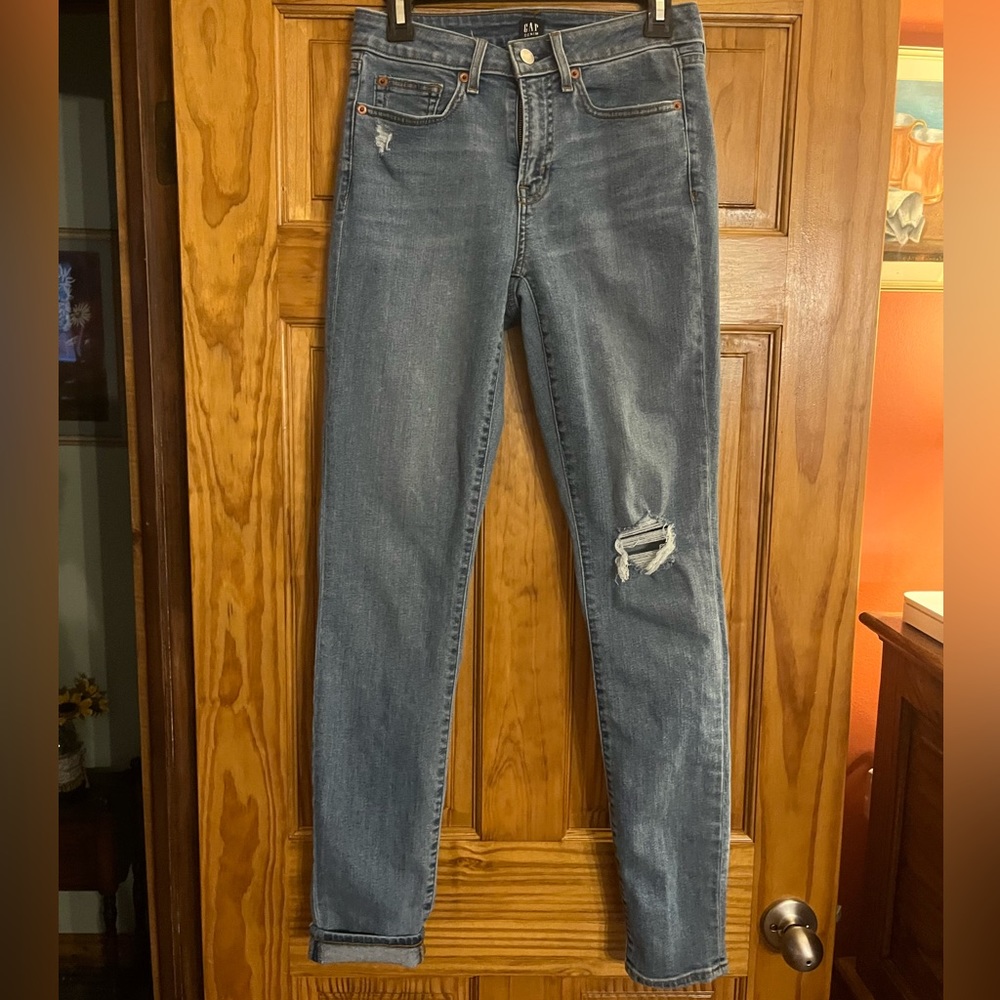 Gap Curvy True Skinny Jeans